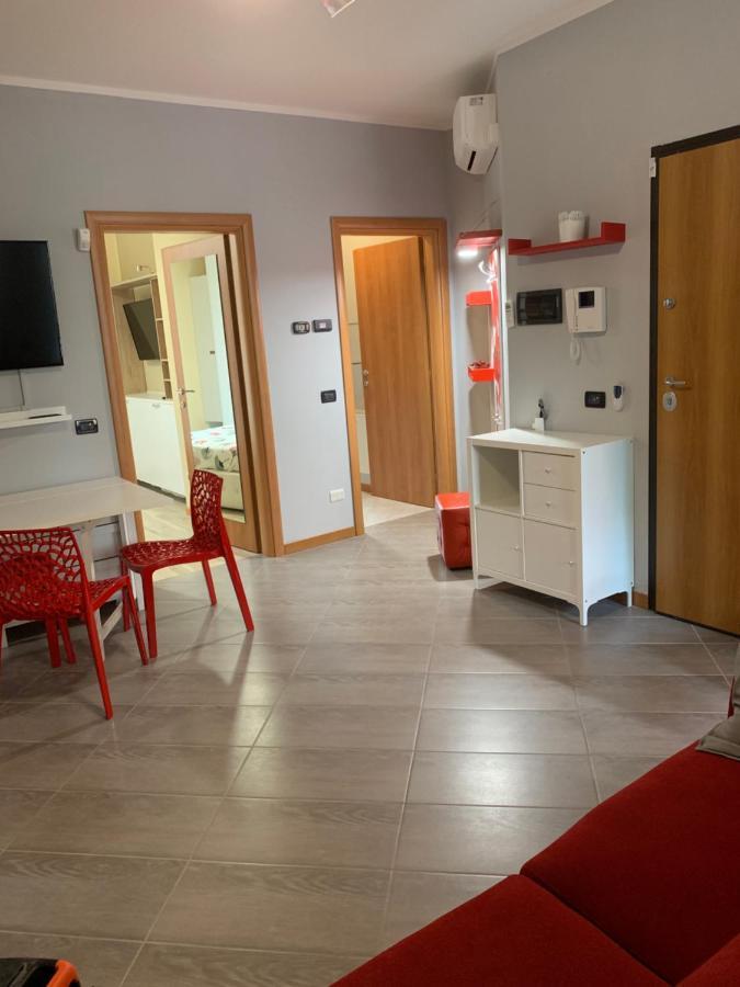 Casa Bea Apartment เกรโมนา ภายนอก รูปภาพ