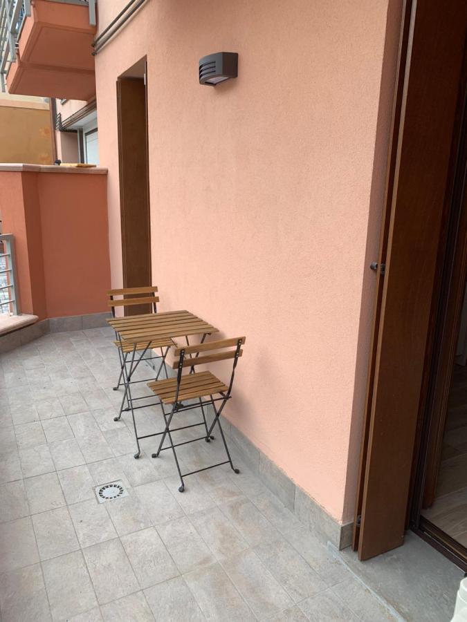 Casa Bea Apartment เกรโมนา ภายนอก รูปภาพ